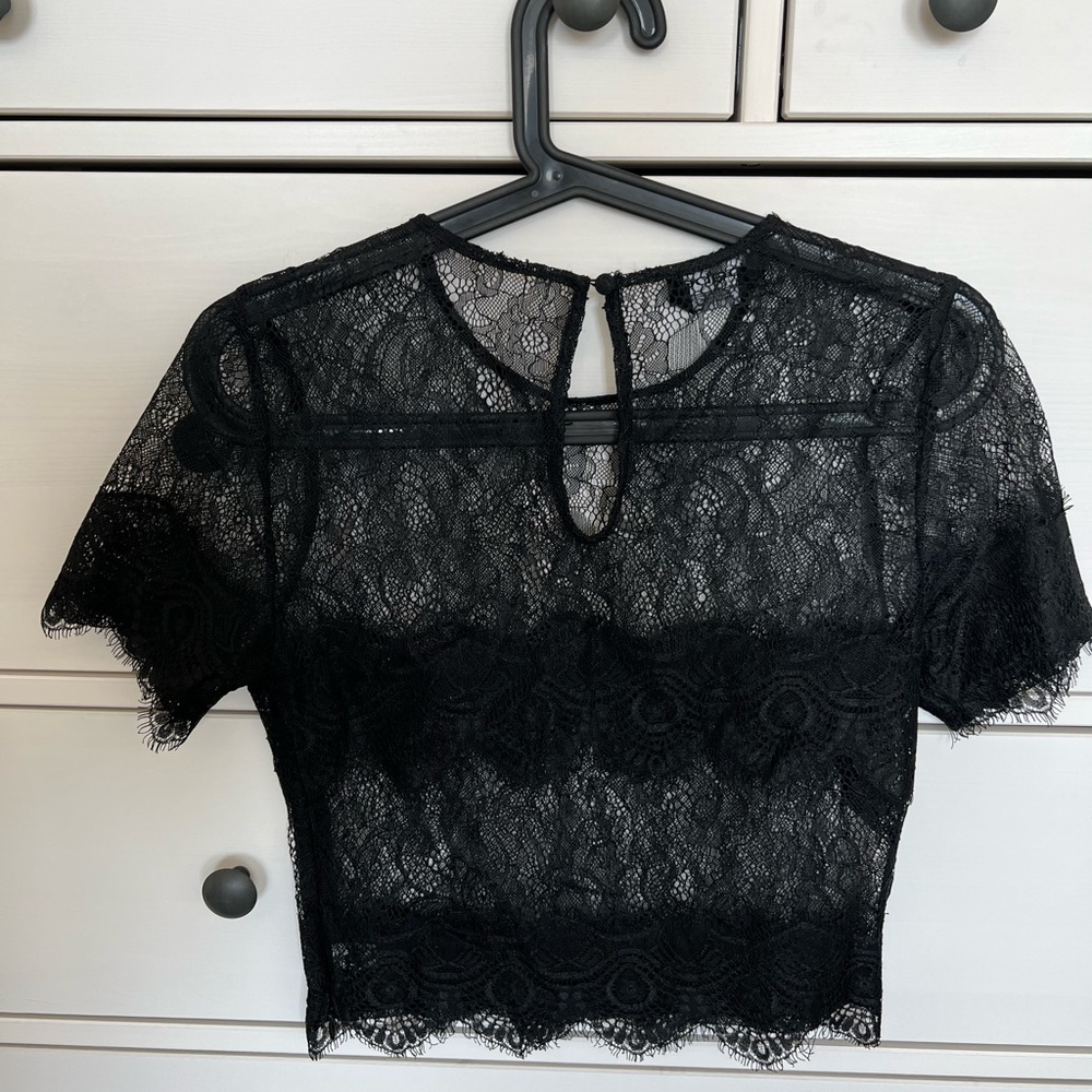 Black BEBE lace crop top - XS